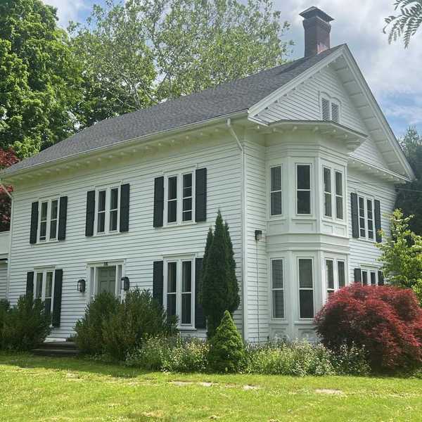 Salisbury median home price reaches $875K