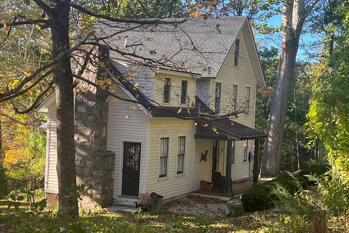 Falls Village home prices hold steady as sales rise