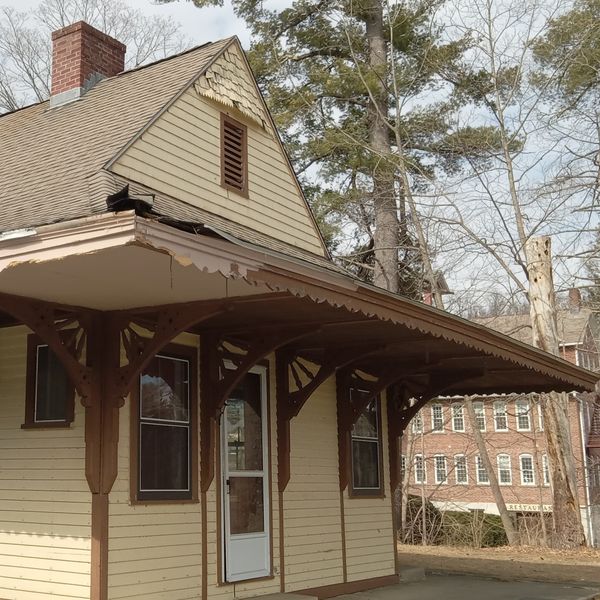 Salisbury selectmen consider preservation strategies for historic railroad station