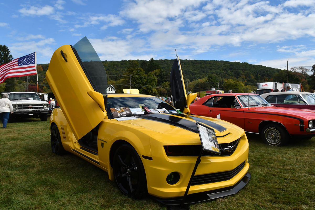 Detroit steel and muscle shine at Lone Oak’s 10th car show