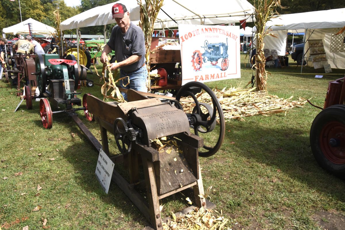 Splitters, grinders and mills on display at machinery show