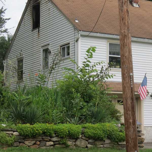 Fire damages second floor of Kent home, draws multiple fire crews