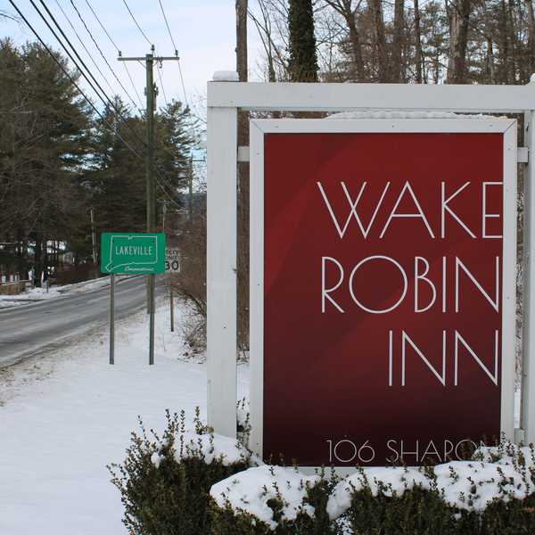 Judge throws out zoning challenge tied to Wake Robin Inn expansion