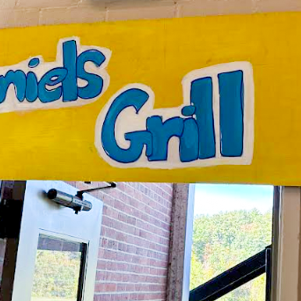 Housy administrators bring ‘Taniel’s Bar and Grill’ to life