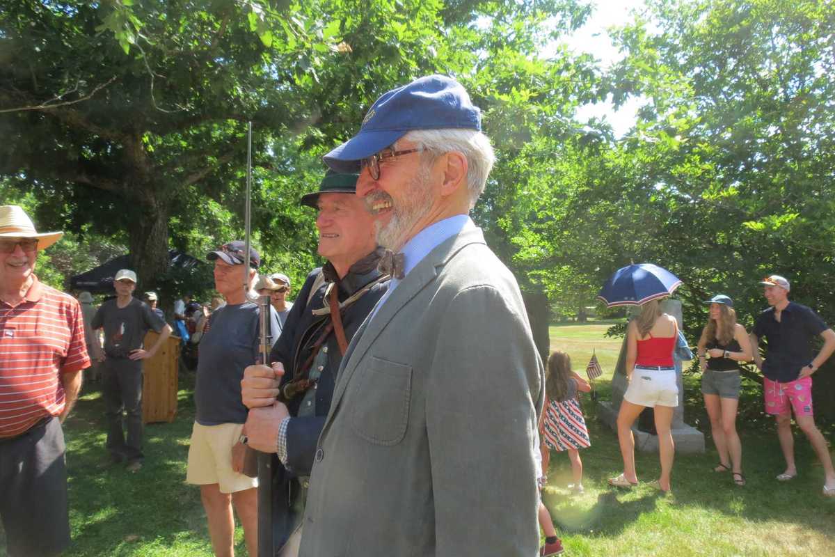 Cornwall marks July 4 with parade, reading by Sam Waterston