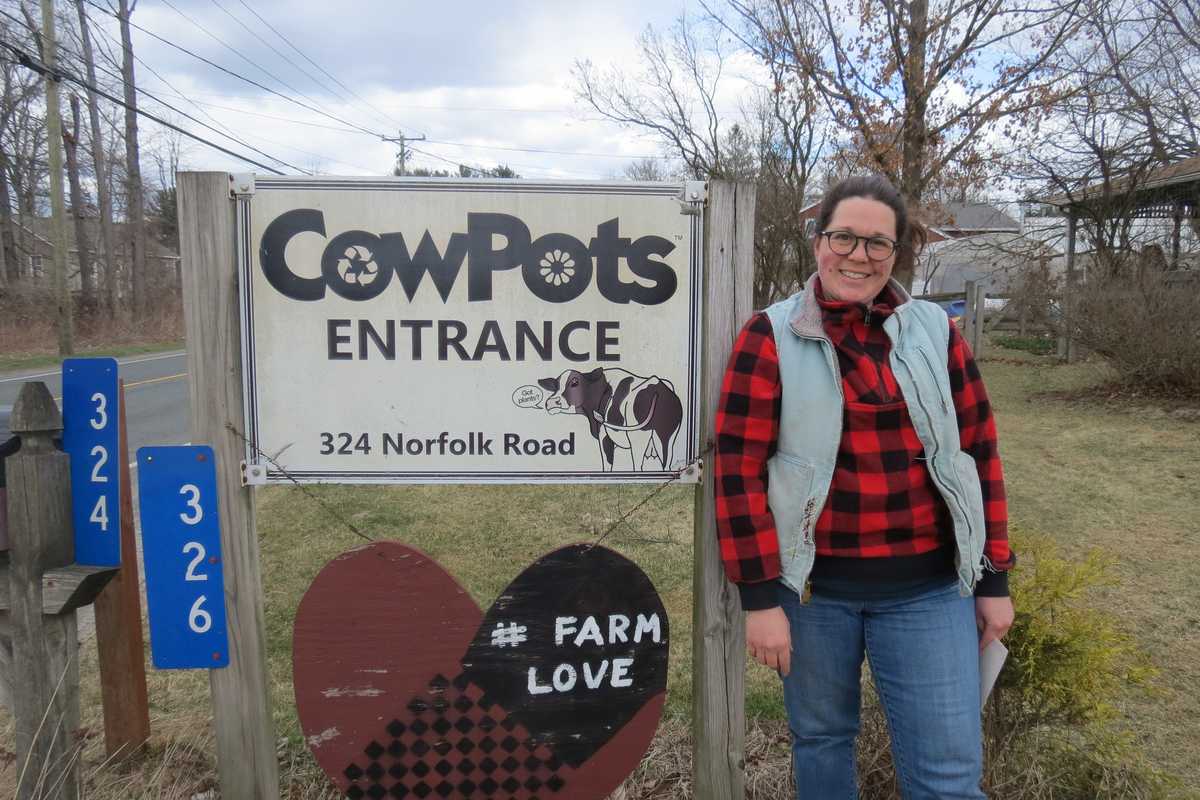 East Canaan's CowPots to face the 'Sharks'