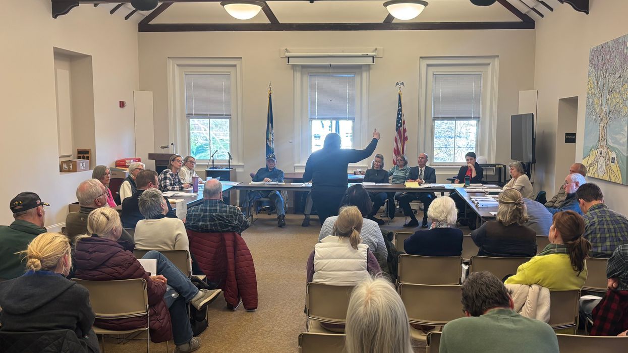 Condo complex applicants request hearing continuation