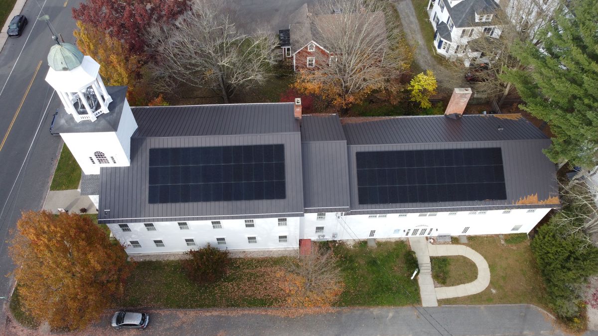 Holy Power:
UCC Church Goes Green