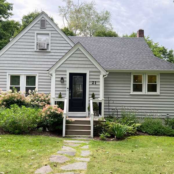 Salisbury median price holds at $920,000 while sales increase