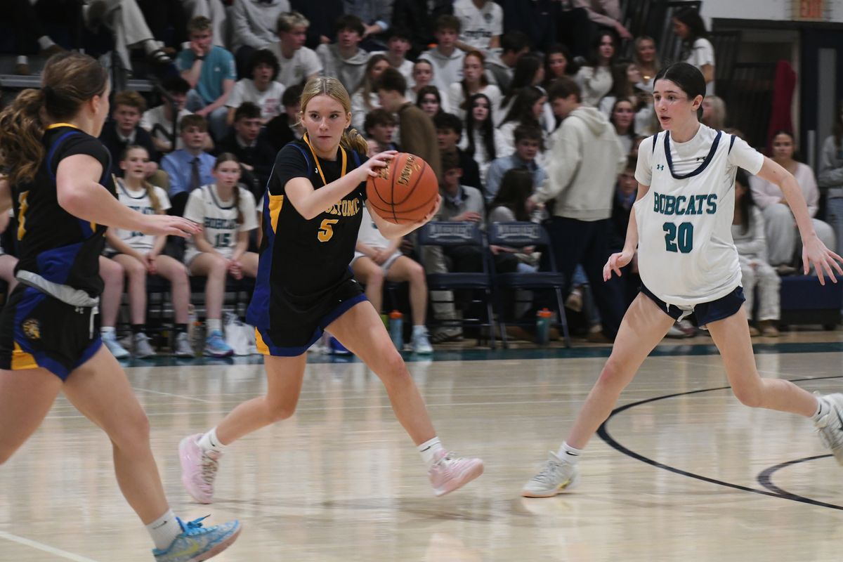 Lakeview hosts Housatonic for rivalry night