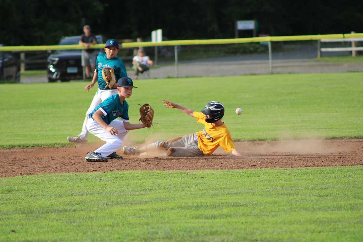 Summer baseball returns to Veterans Field