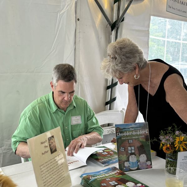 Authors meet fans at Sharon Book Signing