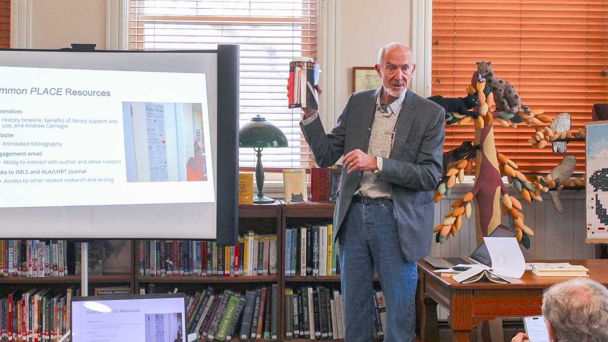 Author explores role of public libraries at Hunt Library Talk