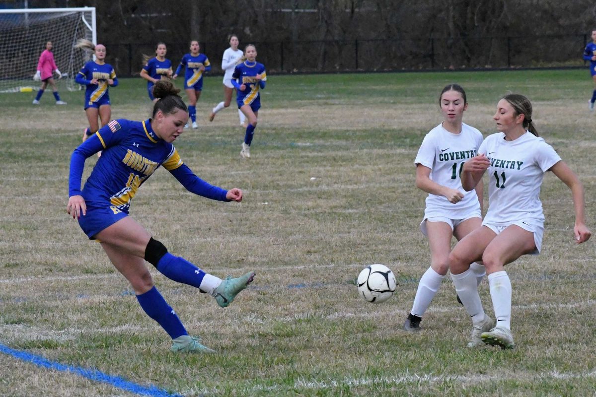 Mountaineers keep kicking in state tournament