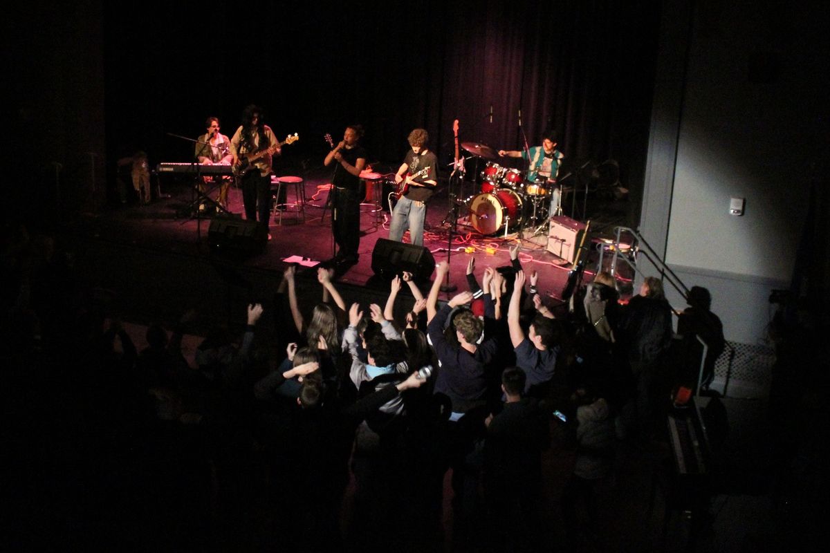 HVRHS bands throw down