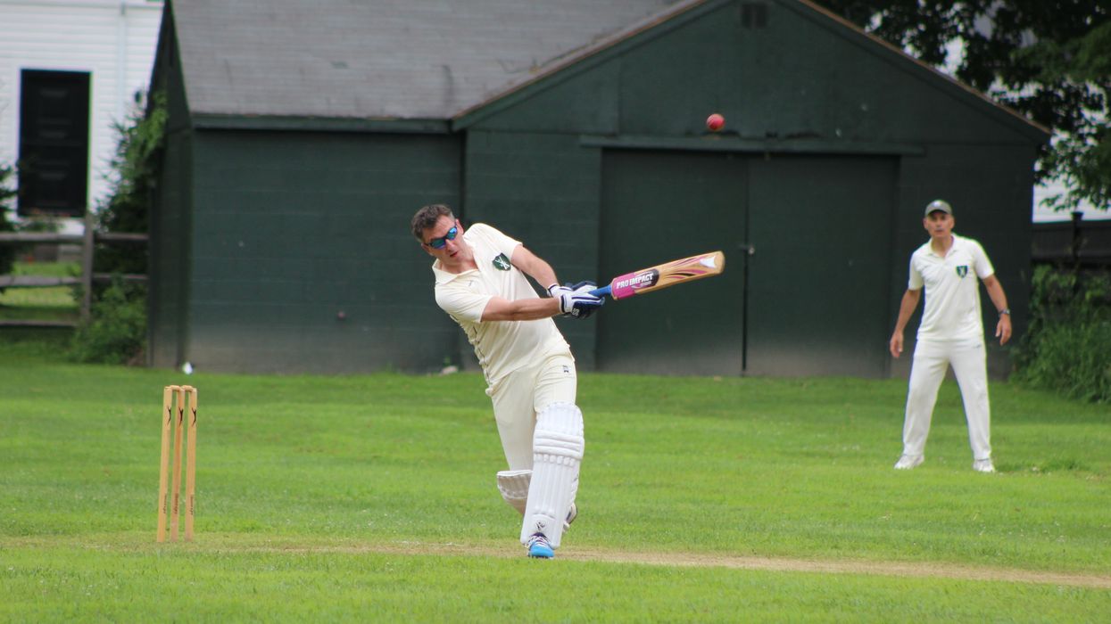 Cricketers support local ambulance corps