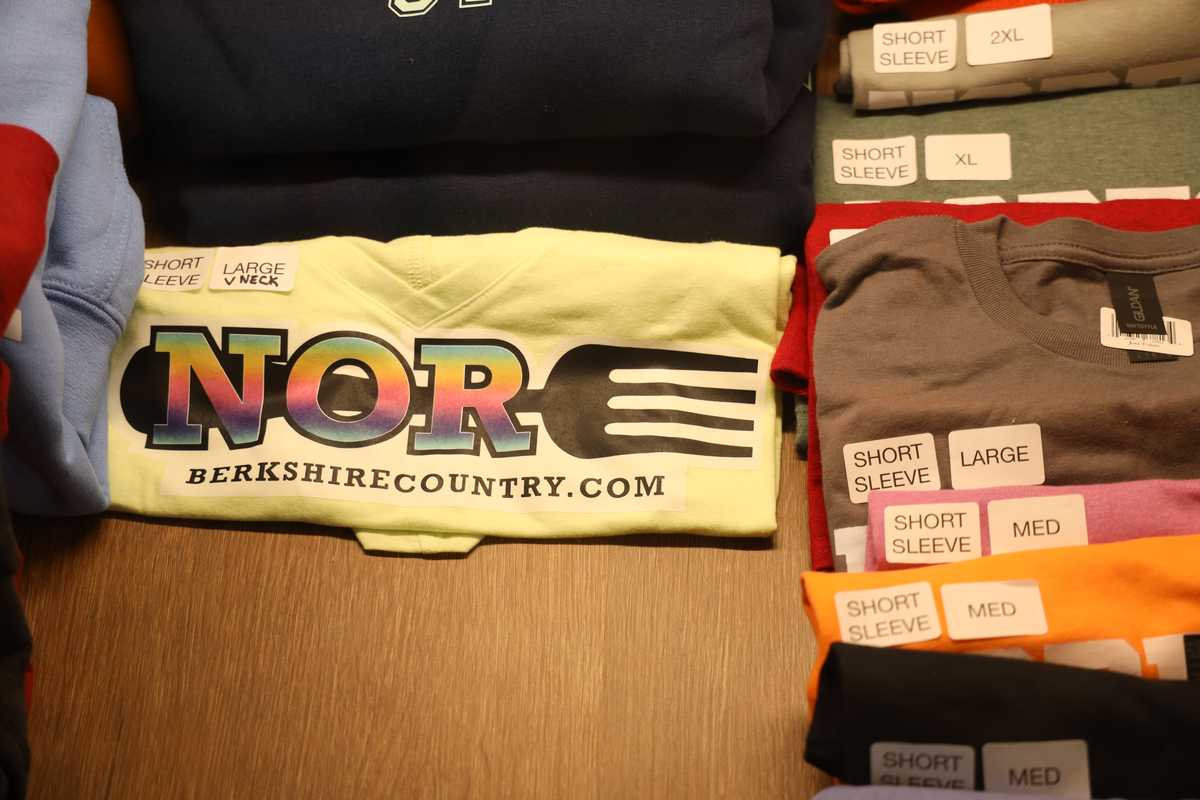 Phonetics meets folklore in the Ice Box of Connecticut