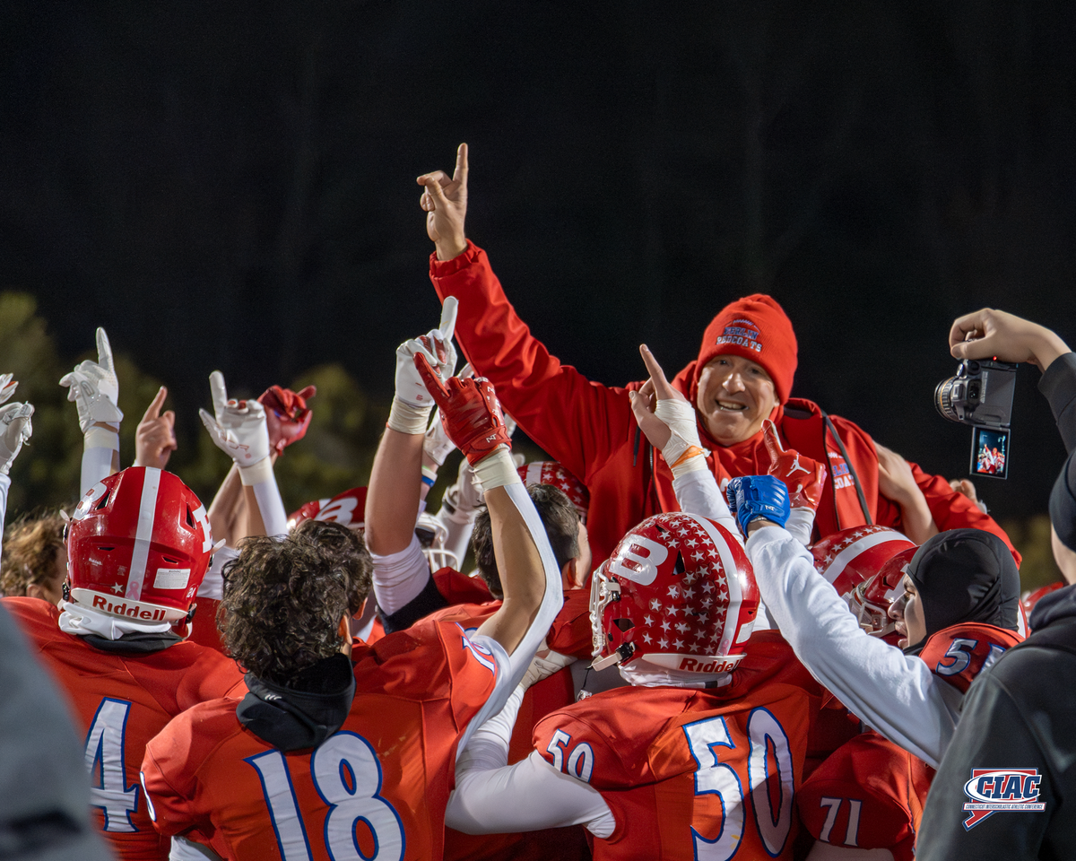 Connecticut crowns football state champs