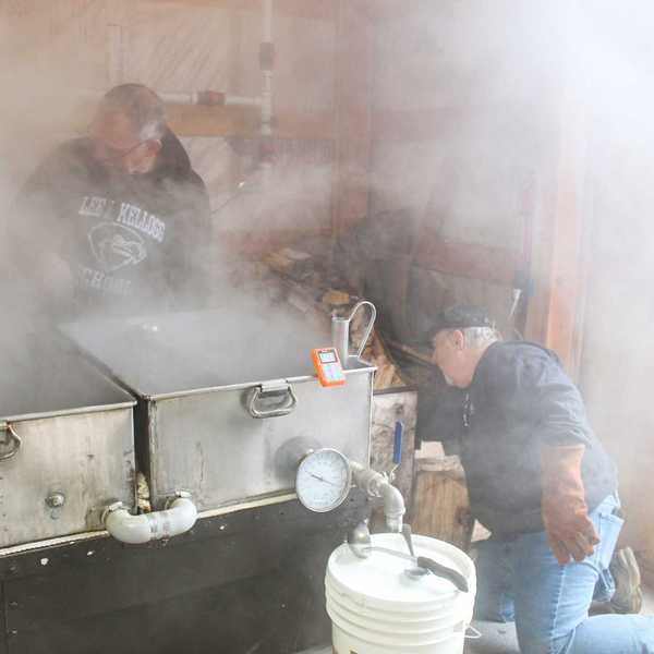 Falls Village sugarmakers open for maple weekend