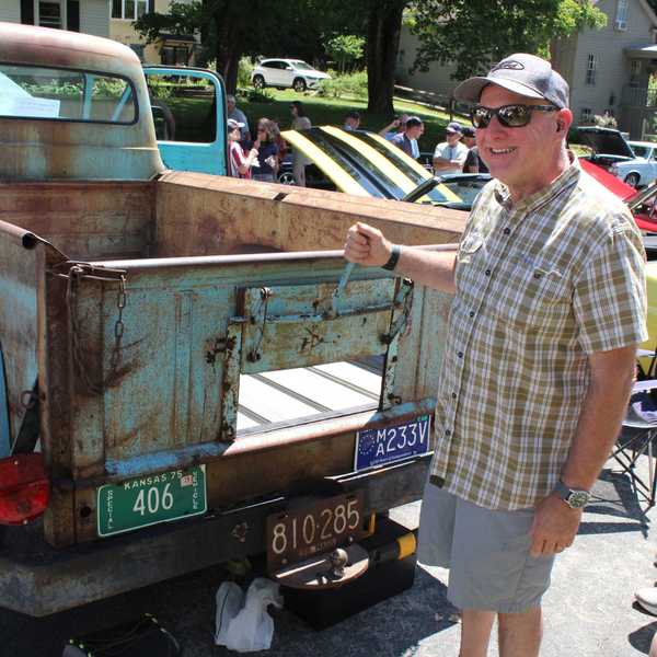 Annual car show packs Falls Village streets