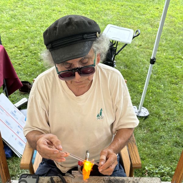 Sharon art fair shines on Town Green