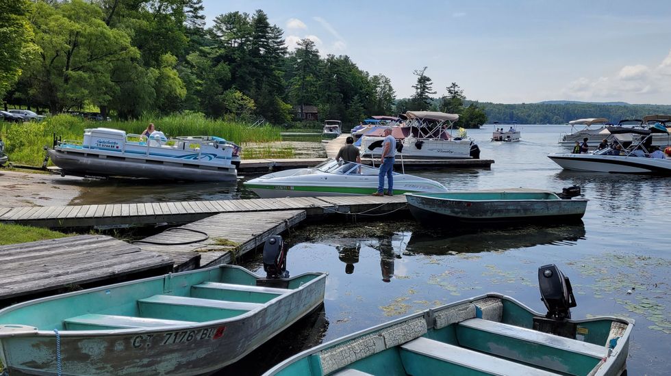 Noxious, fast-growing hydrilla invasive discovered at Twin Lakes