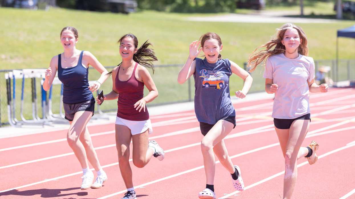 IMS students support Salisbury sidewalk initiative with Fun Run at Hotchkiss
