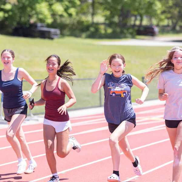 IMS students support Salisbury sidewalk initiative with Fun Run at Hotchkiss