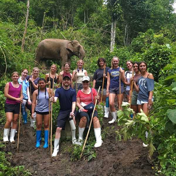 HVRHS students explore Thailand
