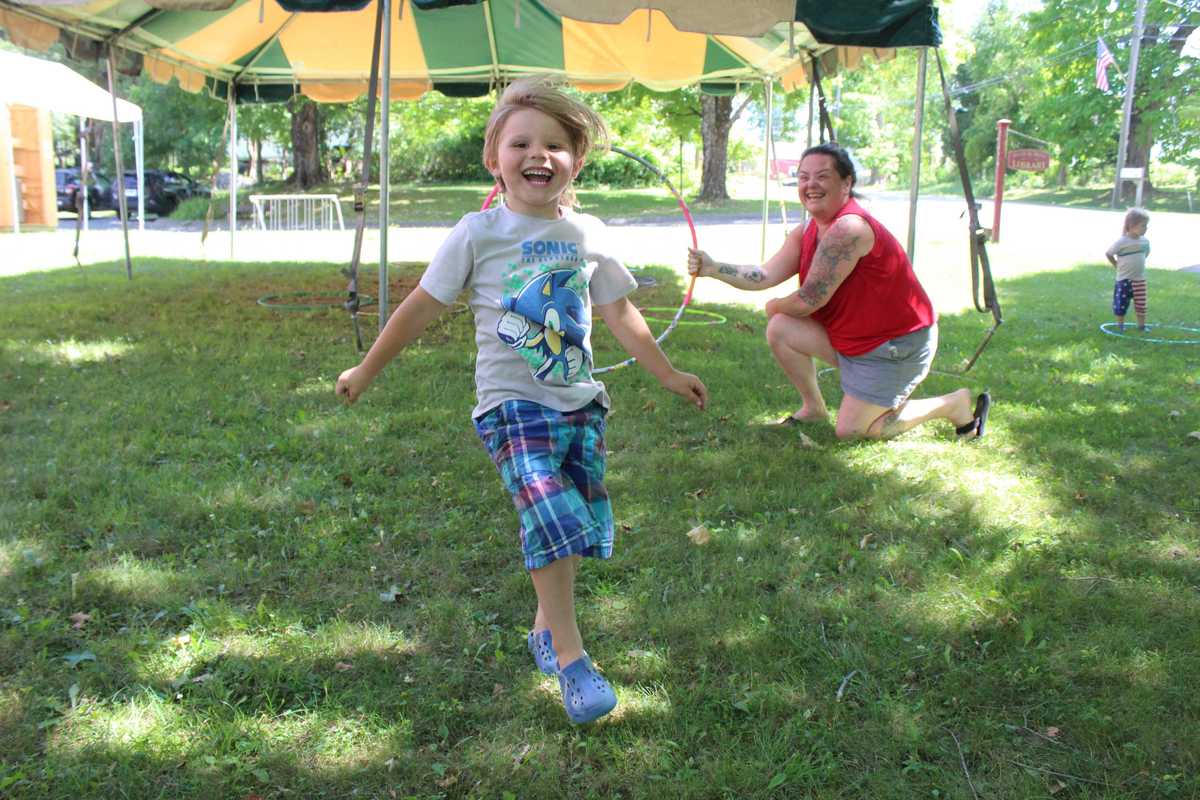 Hula-Hooping for two at the Hunt Library