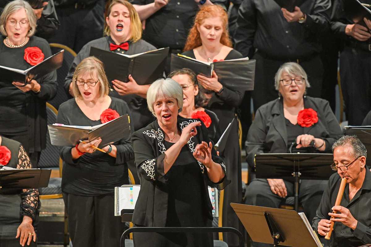 Crescendo’s 23rd season speaks to the heart and mind