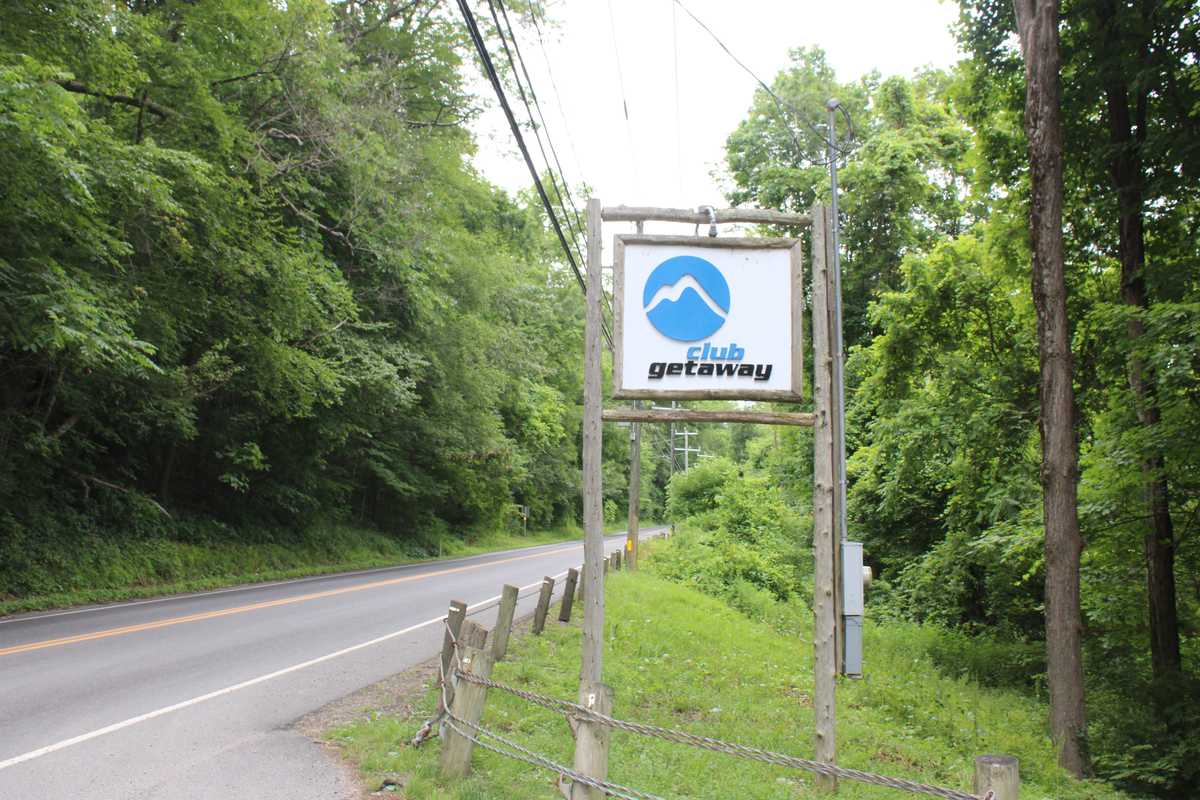 Club Getaway owner addresses longstanding tour bus issue