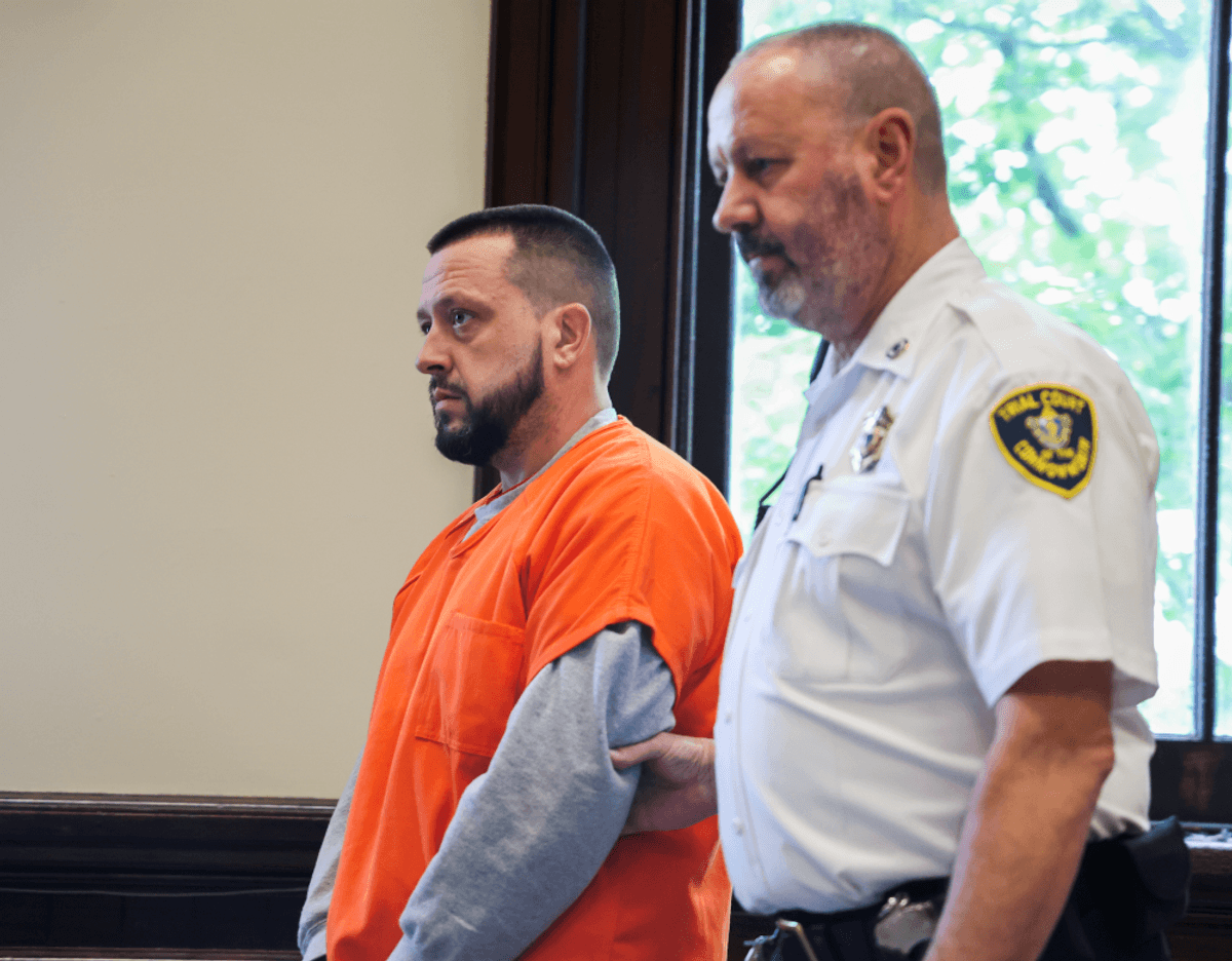 Grand jury indicts Cole Bushnell on murder, evidence tampering charges