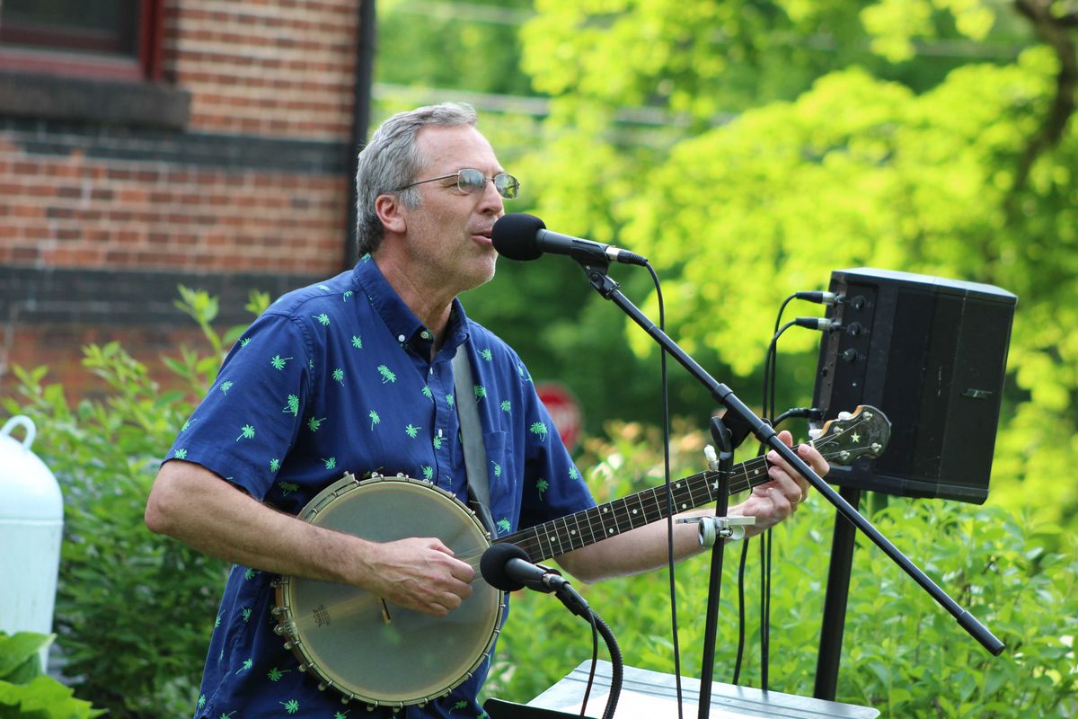 Singer-songwriter plays Revolution-inspired songs in Falls Village summer concert series