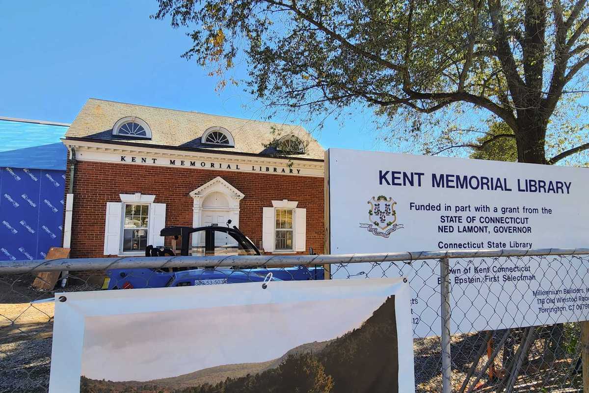 Kent library on track for May reopening