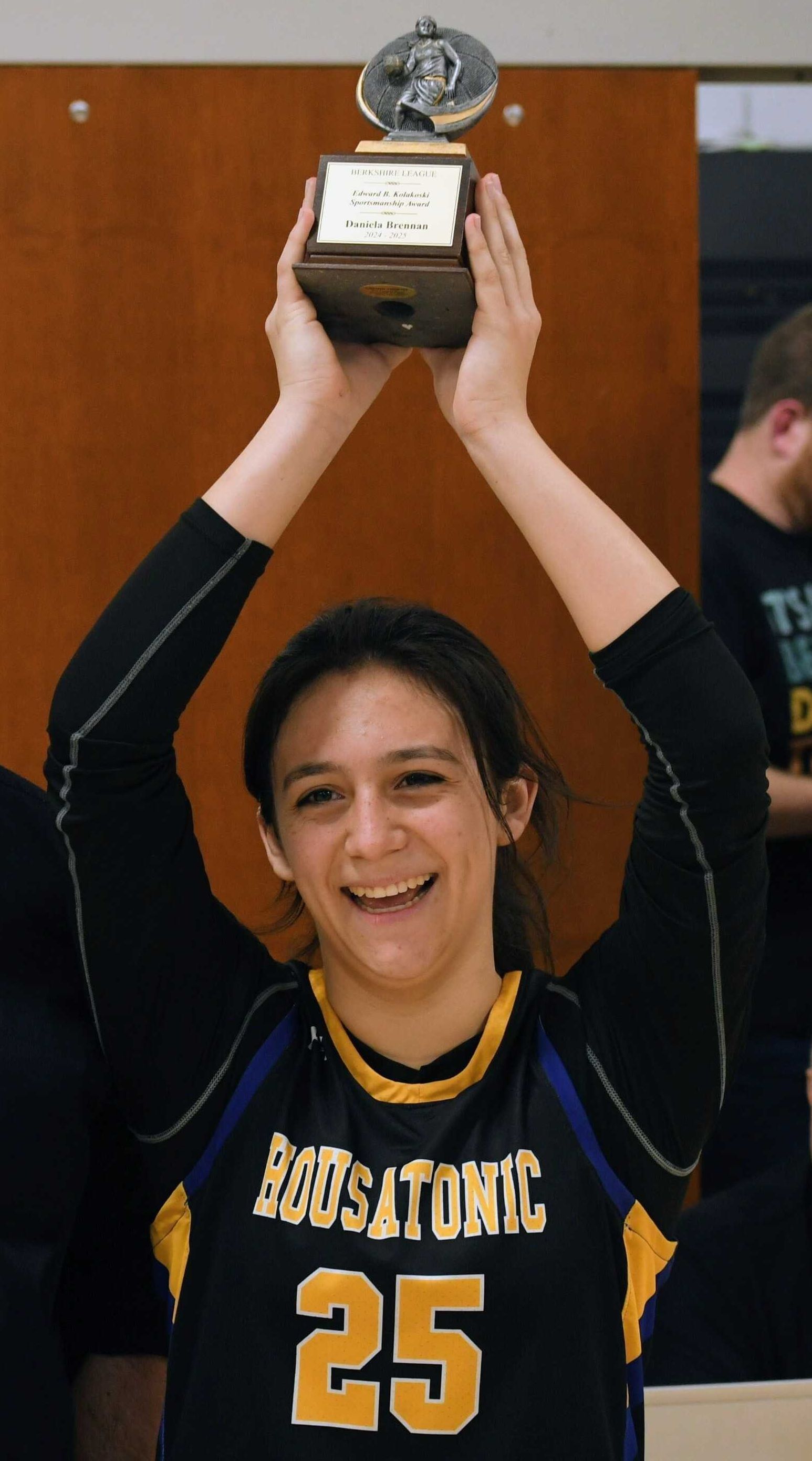 Daniela Brennan wins sportsmanship award