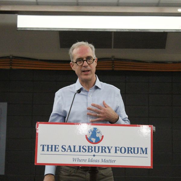 Forum speaker critiques media role in 2024 presidential campaign