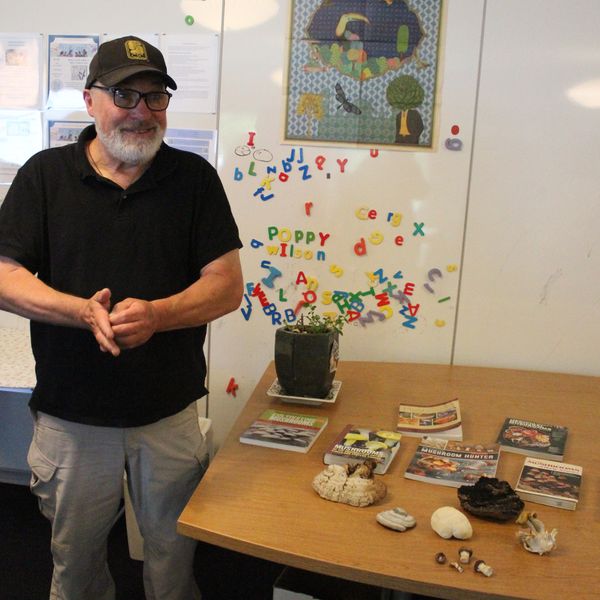 Paton talk unearths mushroom wisdom