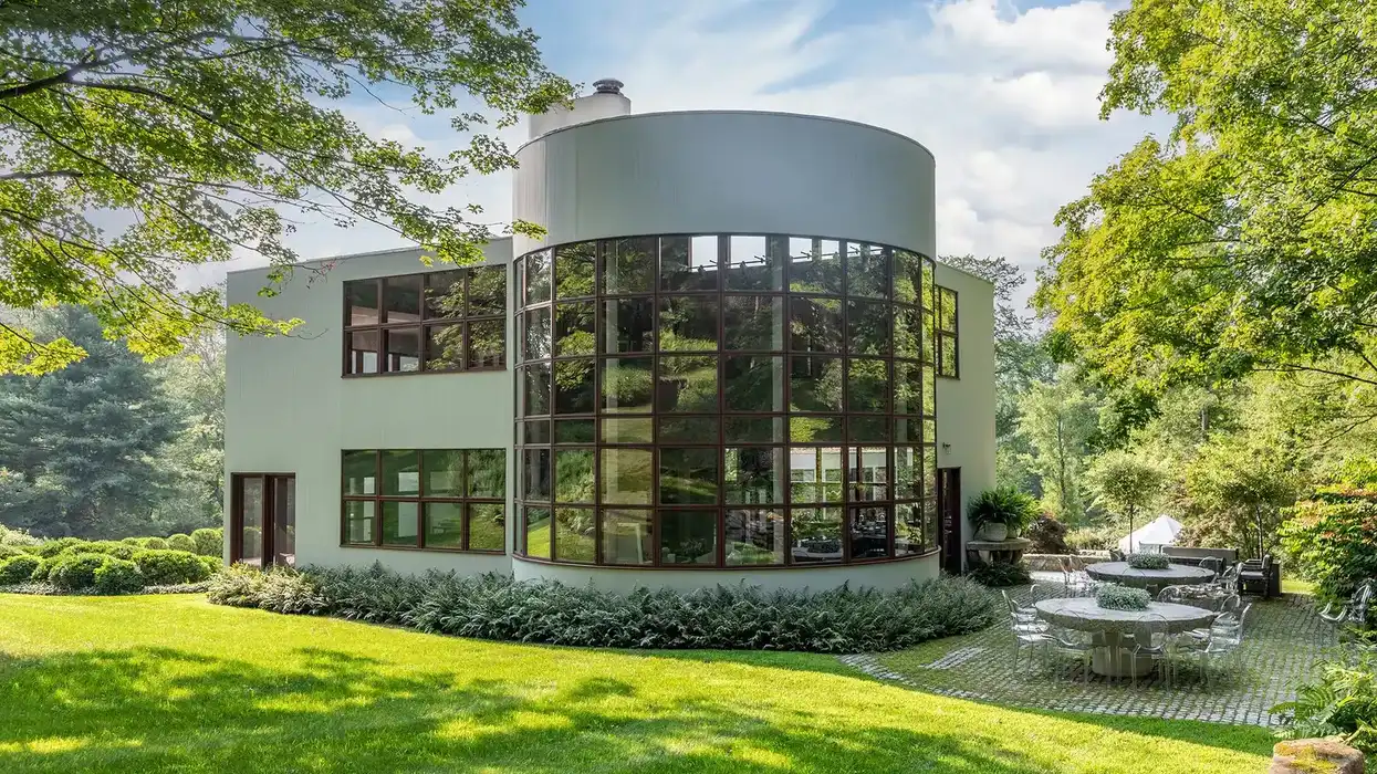 At ‘The Falls,’ accessibility meets architecture in a landmark Kent home