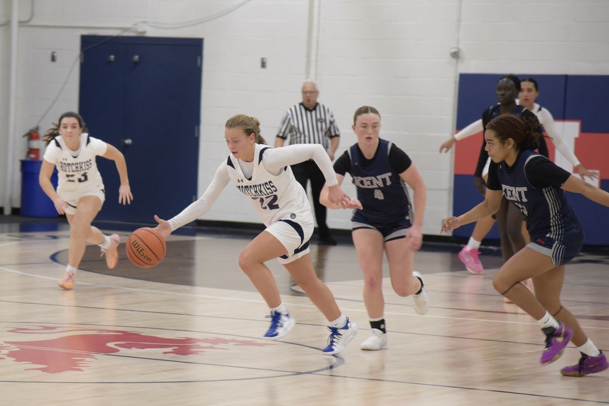 Hotchkiss girls on 15-game win streak