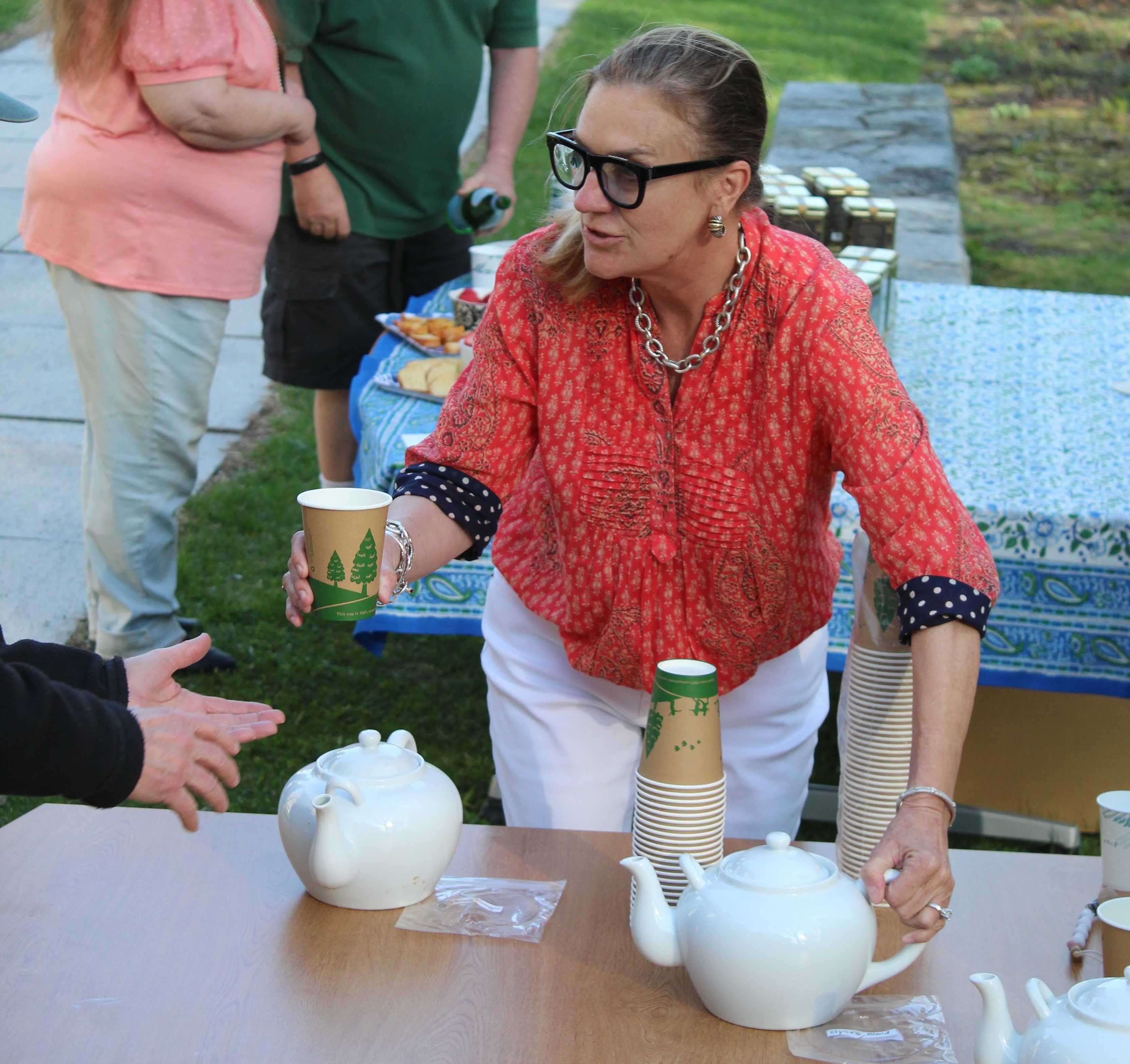 Harney examines tea’s history, taxes and tariffs at Scoville Library