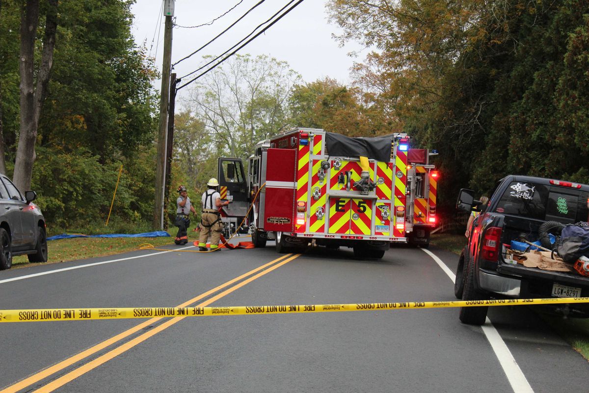 One dead, two hurt in Sharon car crash