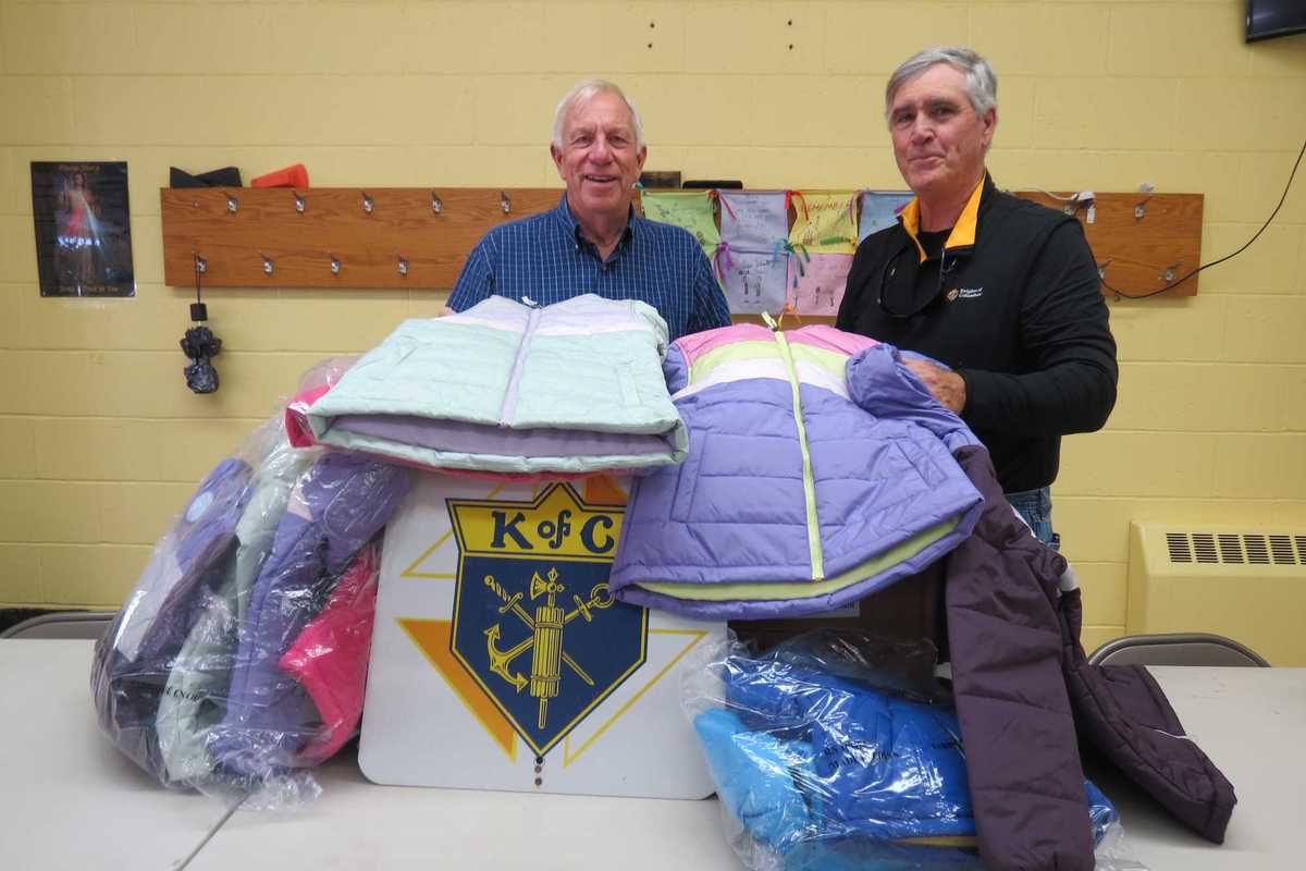 Knights of Columbus to donate coats for local children