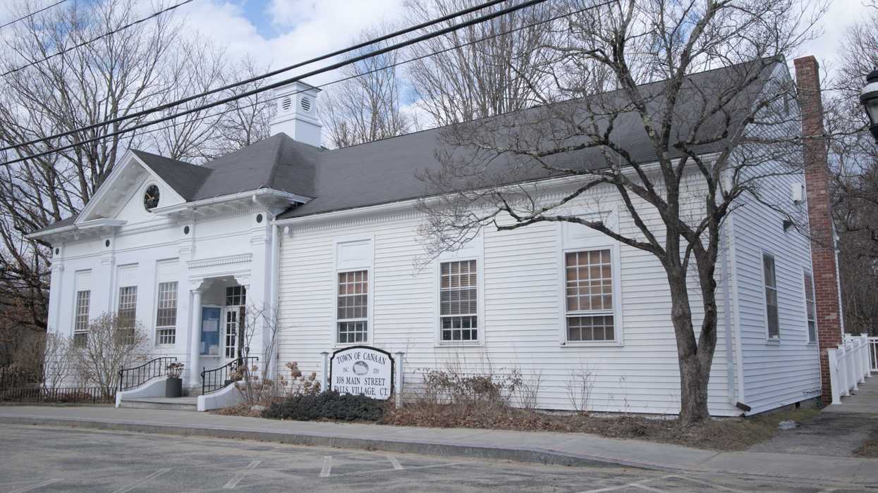 Falls Village selectmen review town projects, trash options