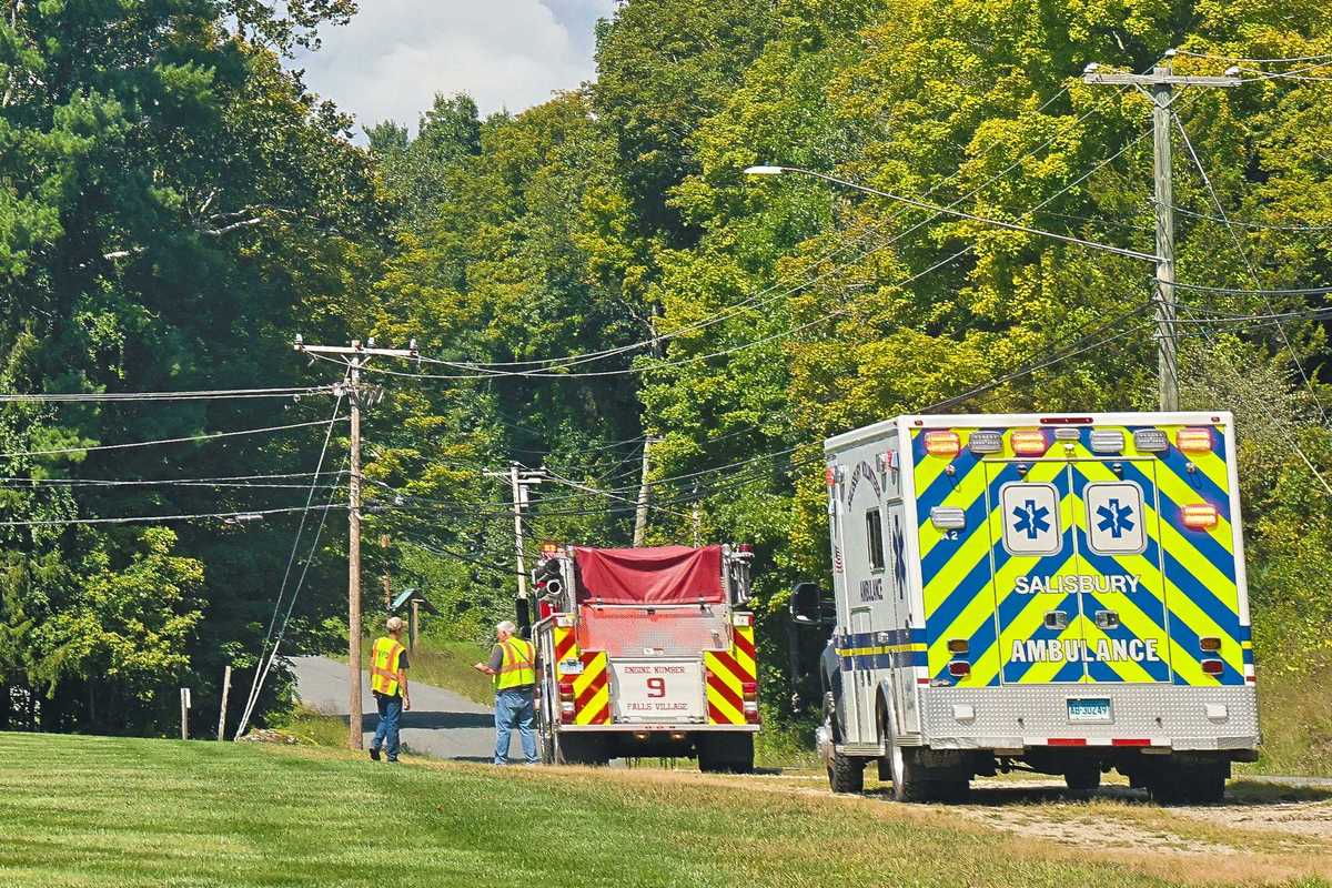 Three seriously injured in Lakeville cybertruck crash
