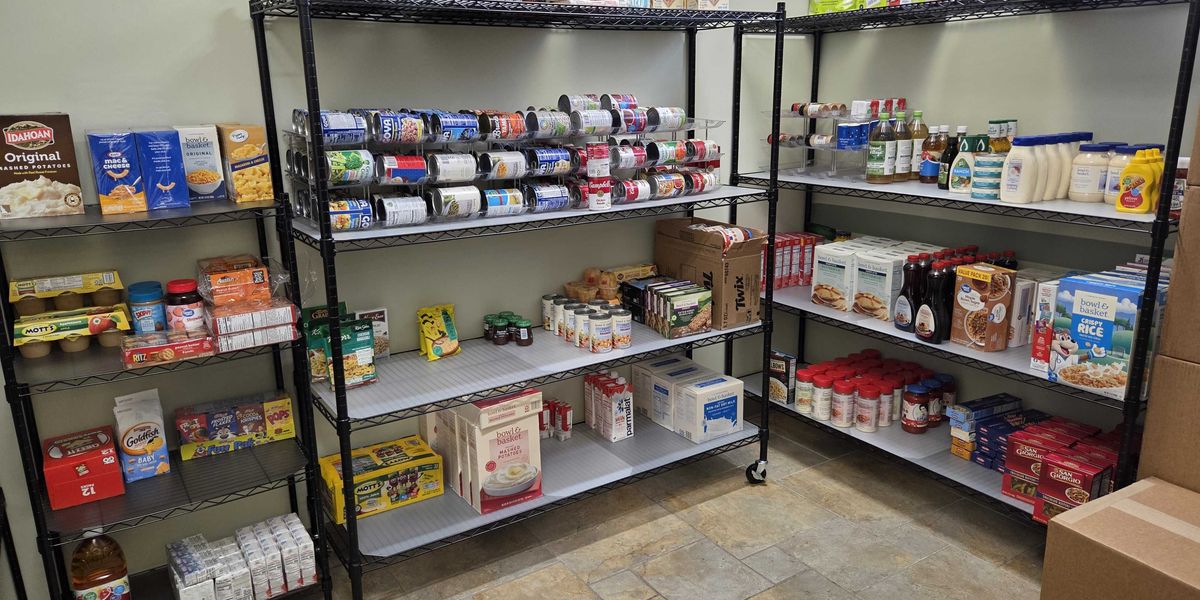 Chwc CHWC pantries fight food insecurity | The Lakeville Journal