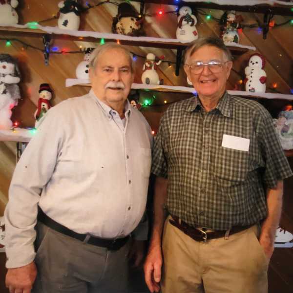 Beloved teachers reconnect
for Sharon Center School reunion