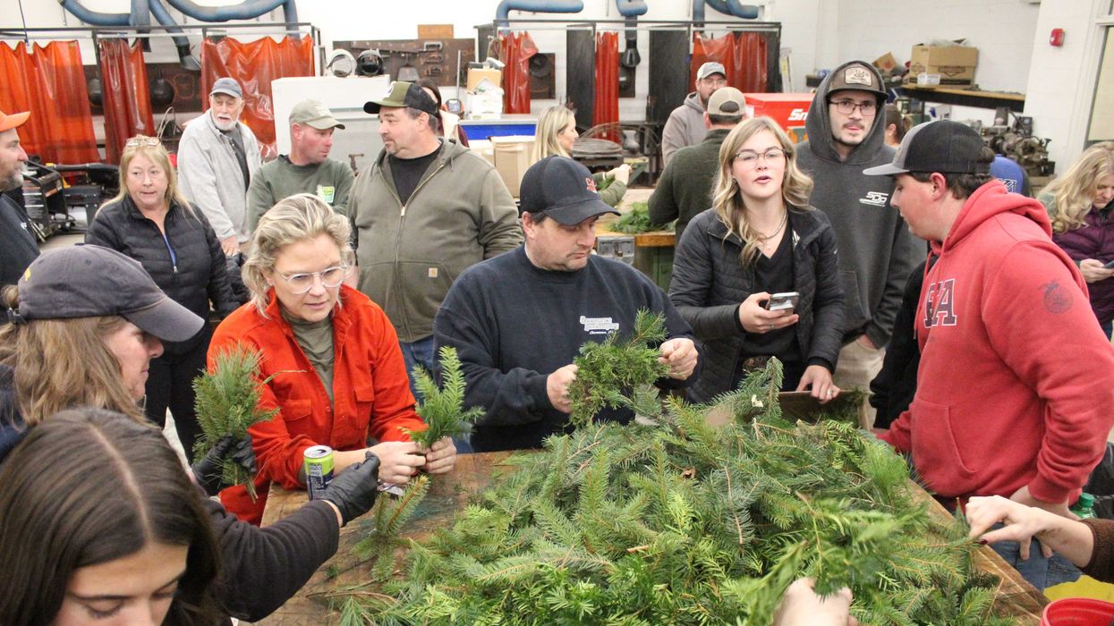FFA begins wreath-making for annual holiday store
