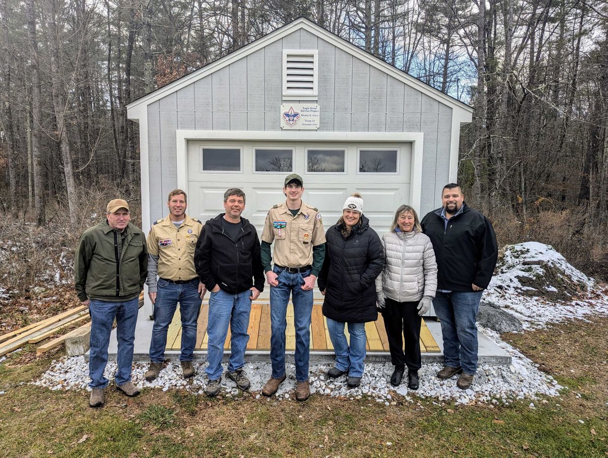 Scout builds field house at Eddy Field