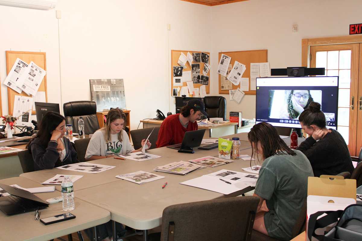 HVRHS students bring back student newspaper